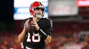 🏈🎰 FROM FALCONS TO RAIDERS! Kirk Cousins Lands $20M Fully Guaranteed Deal – Will He Mentor the No. 1 Pick?